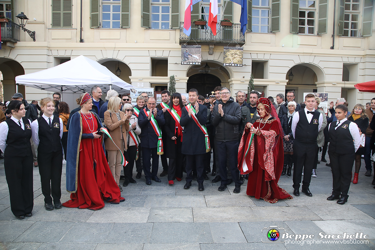 VBS_1503 - Fiera Nazionale del Tartufo e dei Santi 2022.jpg